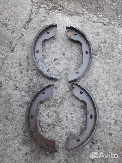 Колодки ручного тормоза