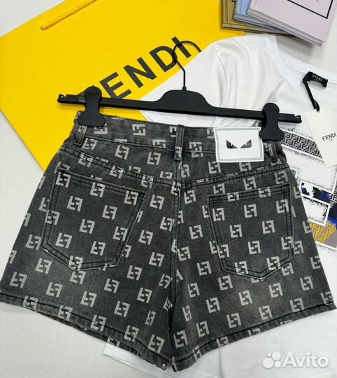 Шорты fendi