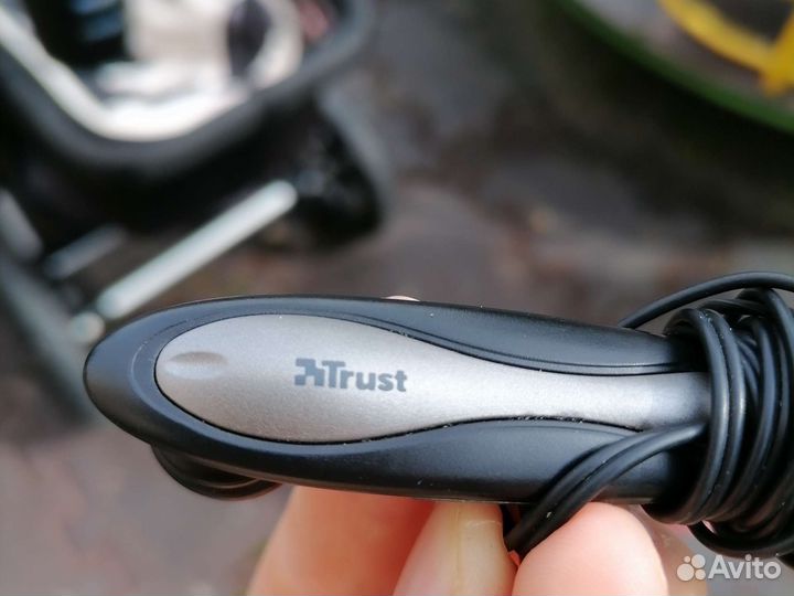 Наушник и динамик