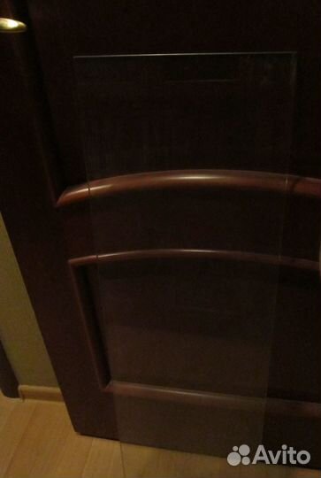 Стеклянная полка