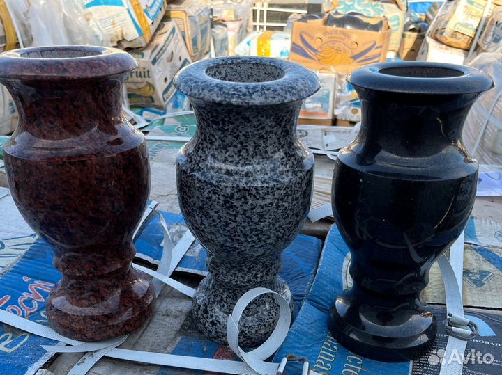 Вазы габбро гранит