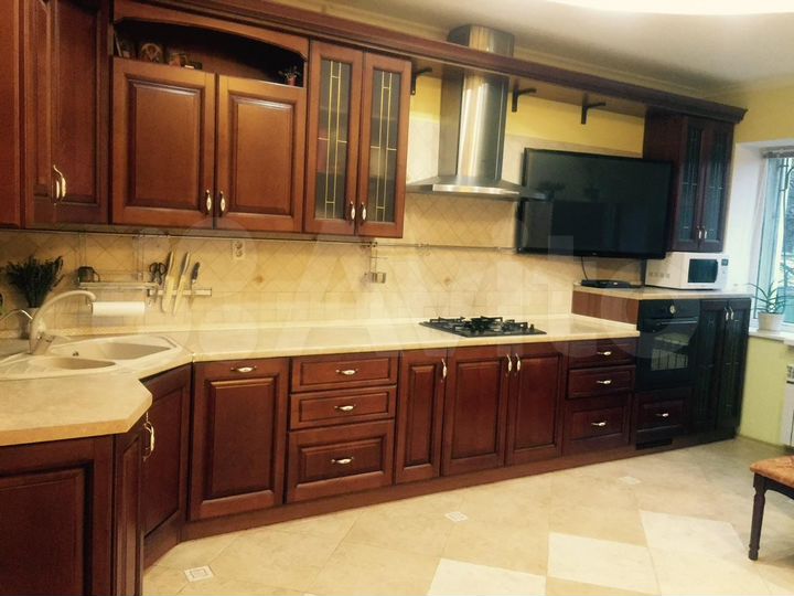 4-к. квартира, 92,5 м², 1/5 эт.