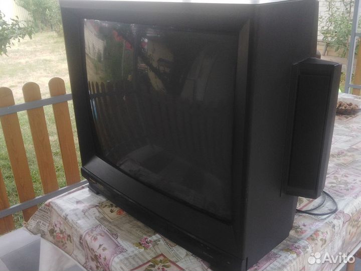 Телевизор