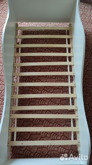 Детская кровать машинка