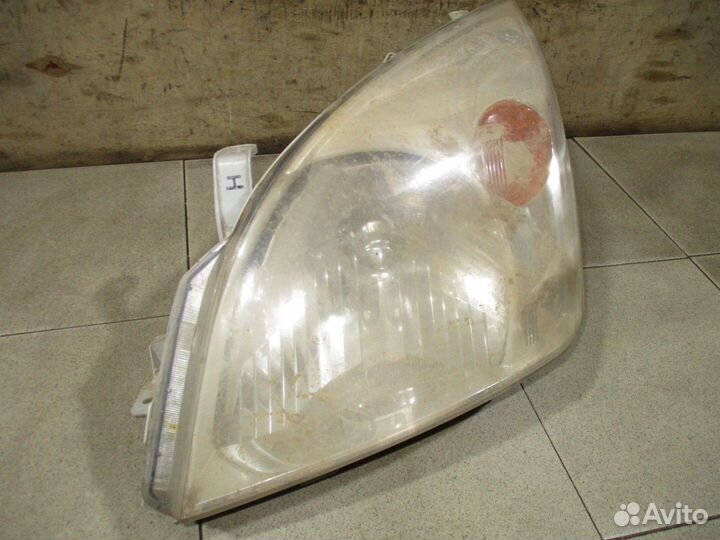 Фара левая Toyota Land Cruiser Prado 120