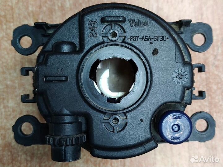 Противотуманная фара правая ford focus 3