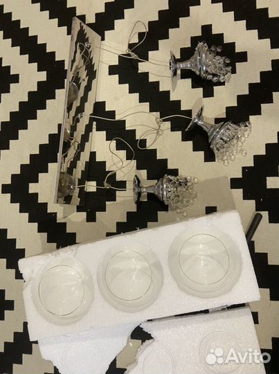 Люстра новая