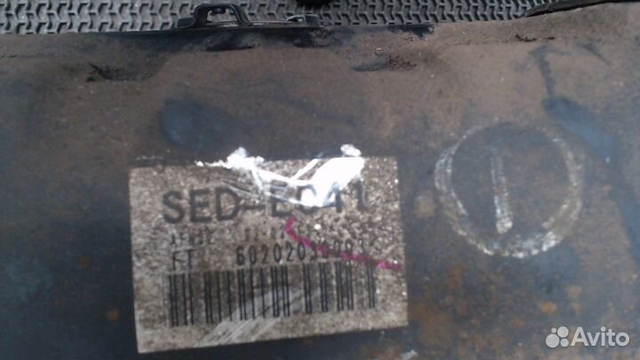 Бак топливный Mitsubishi Pajero, 1992