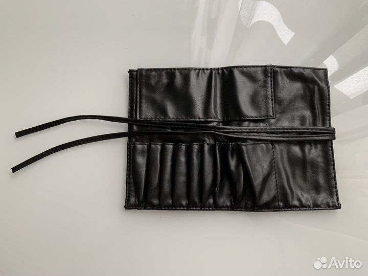 Косметички, шкатулки, подставка под косметику