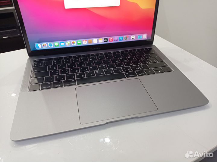 Apple macbook i5