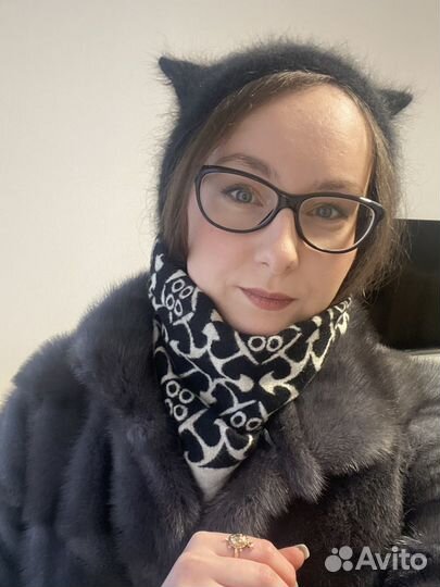 Чепчик с ушками из пуха норки