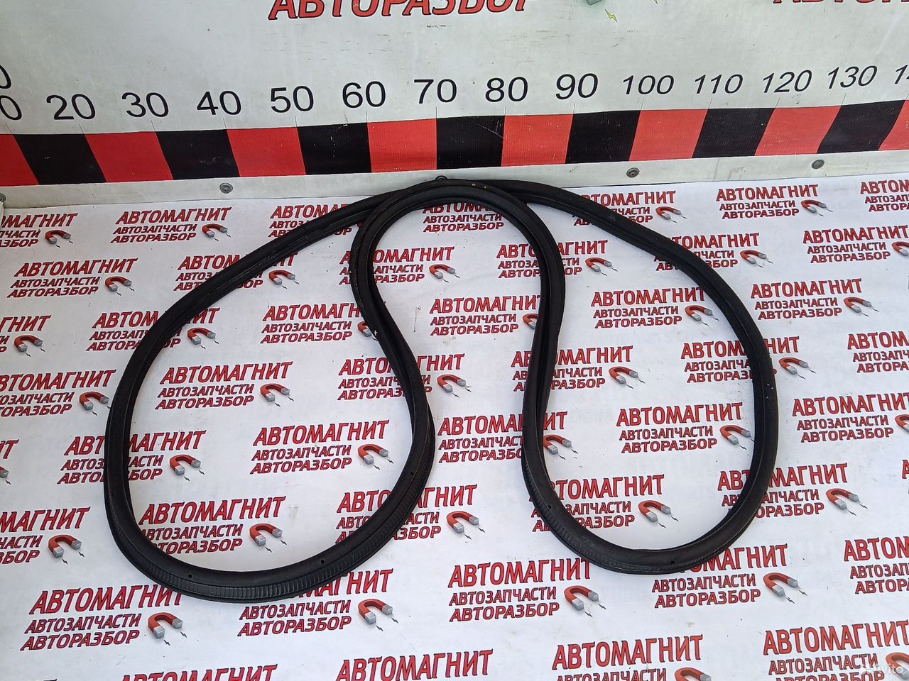 Уплотнитель крышки багажника Рено Дастер 2 19-нв