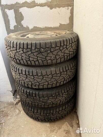Pirelli Ice Zero 185/65 R15 92T