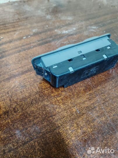 Блок стеклоподьемников Киа Спортейдж 1