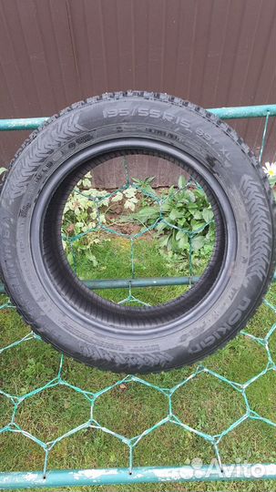 Nokian Tyres Hakkapeliitta 8 195/55 R15 89