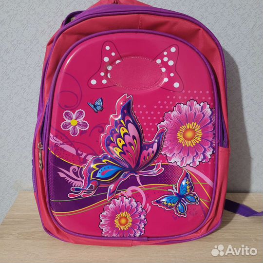 Школьный рюкзак