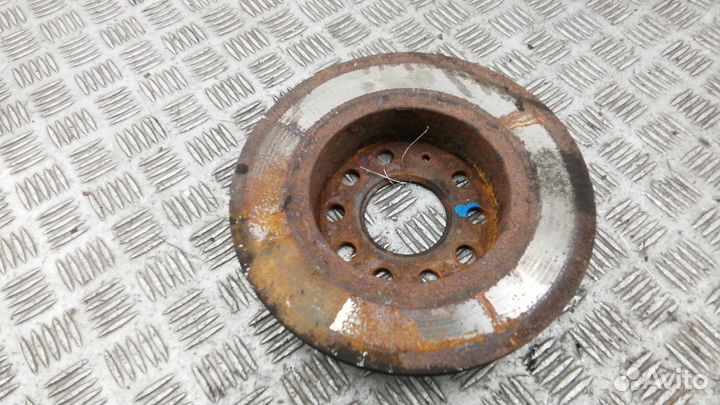 Диск тормозной задний Volkswagen Golf 5 2006