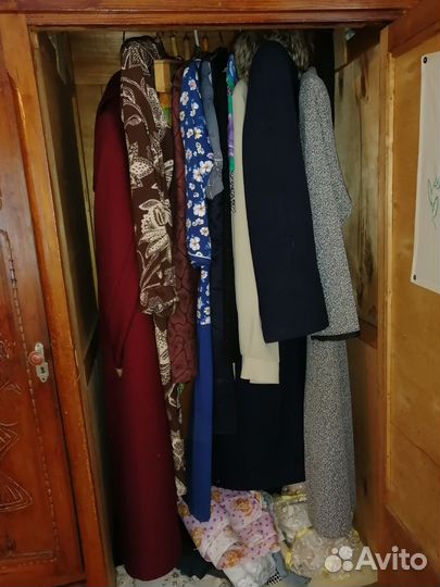 Шкаф плательный бу с зеркалом