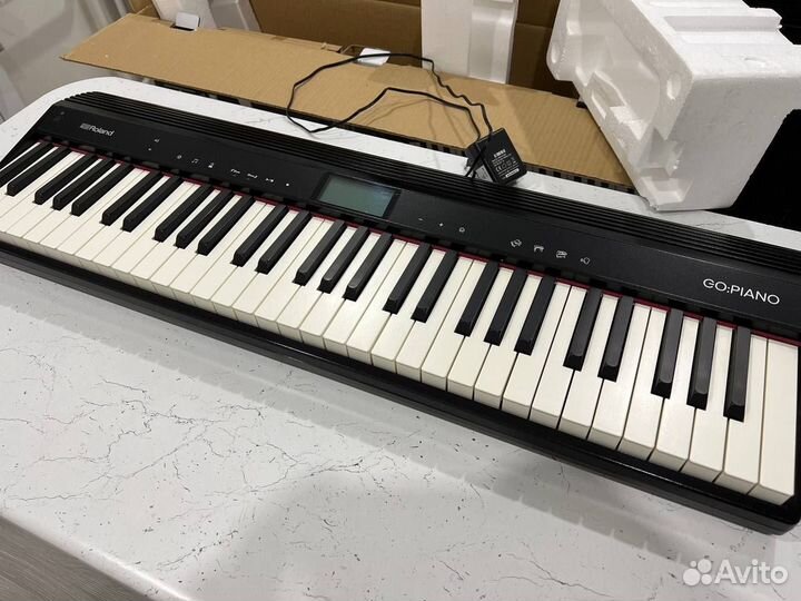 Синтезатор Roland GO-61P