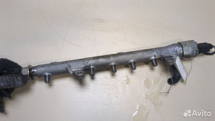 Рампа топливная Seat Leon 2, 2012