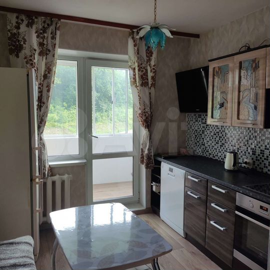 2-к. квартира, 54 м², 7/10 эт.