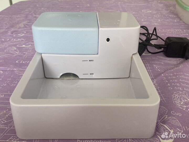 Поилка с фонтаном для животных