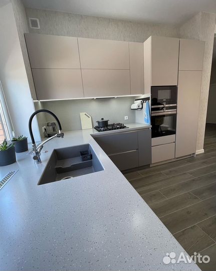 Кухни на заказ. В любом стиле