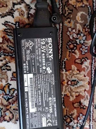 Оригинальная зарядка для ноута Sony Vaio 19v