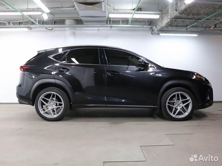 Lexus NX 2.0 AT, 2019, 82 001 км
