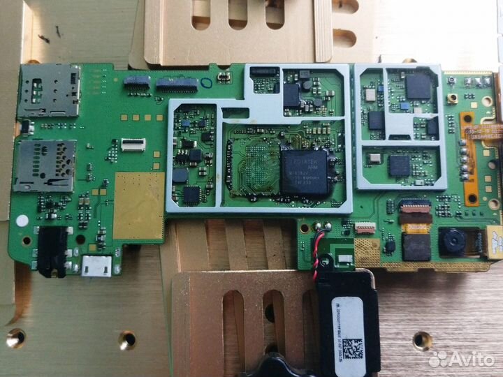 Ремонт iPhone, телефонов, планшетов, компьютеров