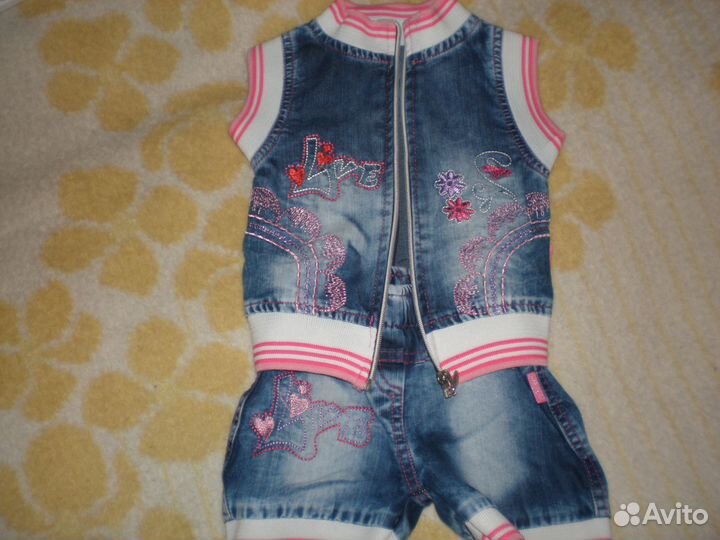 Продам летний джинсовый костюм