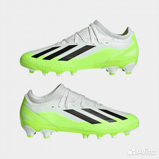 Футбольные бутсы adidas