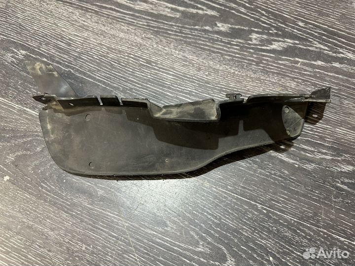 Передний брызговик бампера Kodiaq 2016