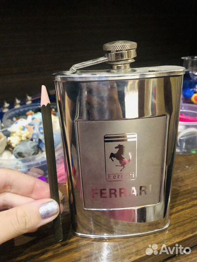 Фляжка Ferrari