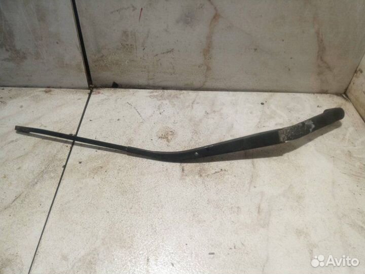 Поводок стеклоочистителя правый Mazda 6 GG L8-DE