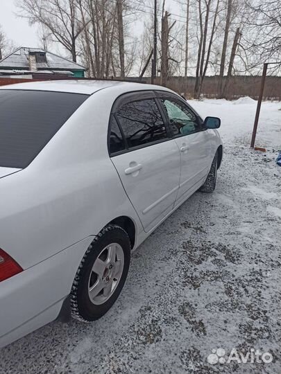 Toyota Corolla 2.2 AT, 2002, 299 000 км