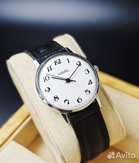 Часы Ракета 2609.на 1980-е СССР