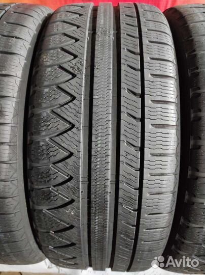 Michelin Alpin 225/45 R18 95V