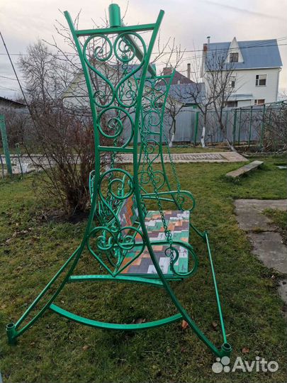Садовые качели новые
