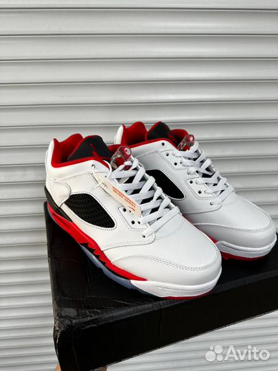 Nike Air Jordan 5 Retro Low Fire Red