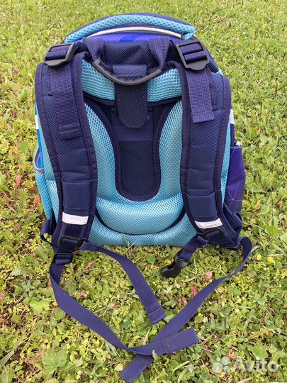 Рюкзак школьный znatok