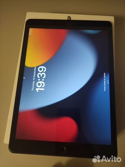 iPad 9 2021 64gb вместе с apple pencil