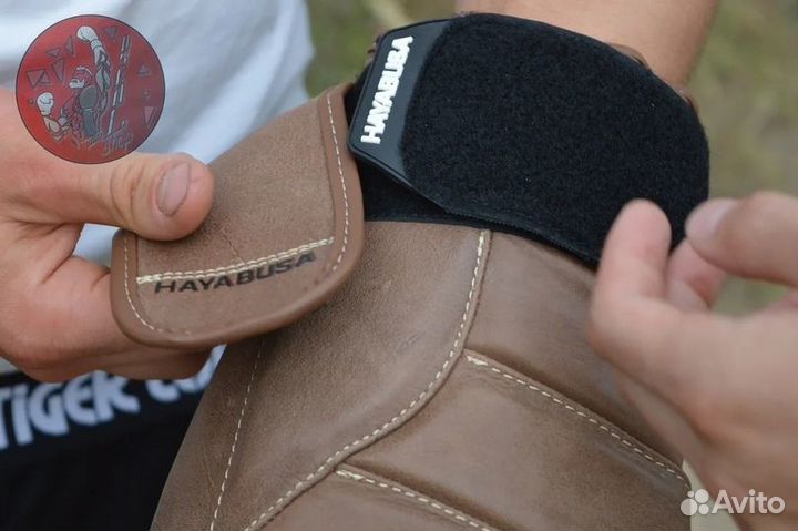 Боксерские перчатки