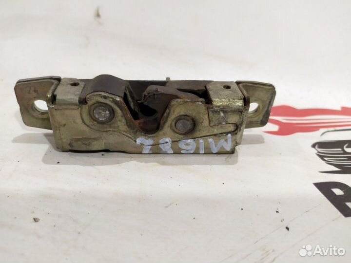 Замок боковой двери левый Mercedes Sprinter W906