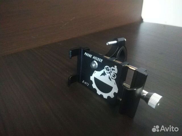 Металлический держатель телефона мото вело