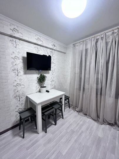 3-к. квартира, 60 м², 5/5 эт.