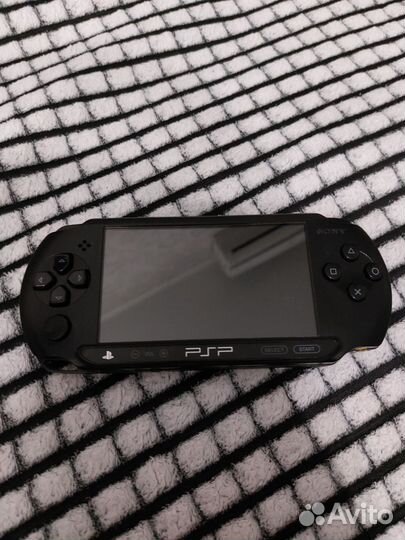 Sony PSP e1008 street