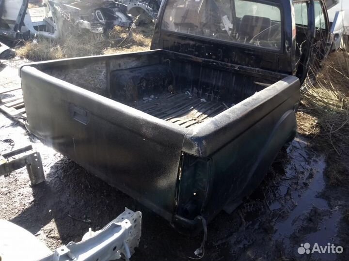 Кузов Nissan NP300 D22 2008