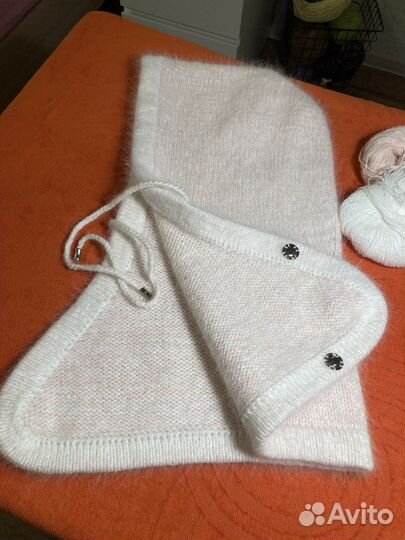 Капор на кнопках (ручная работа)