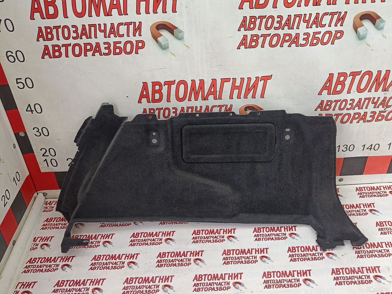 Обшивка багажника правая Ягуар Ф-пайс